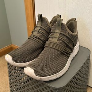 Adidas sneakers. Mens 11. Worn w/o box